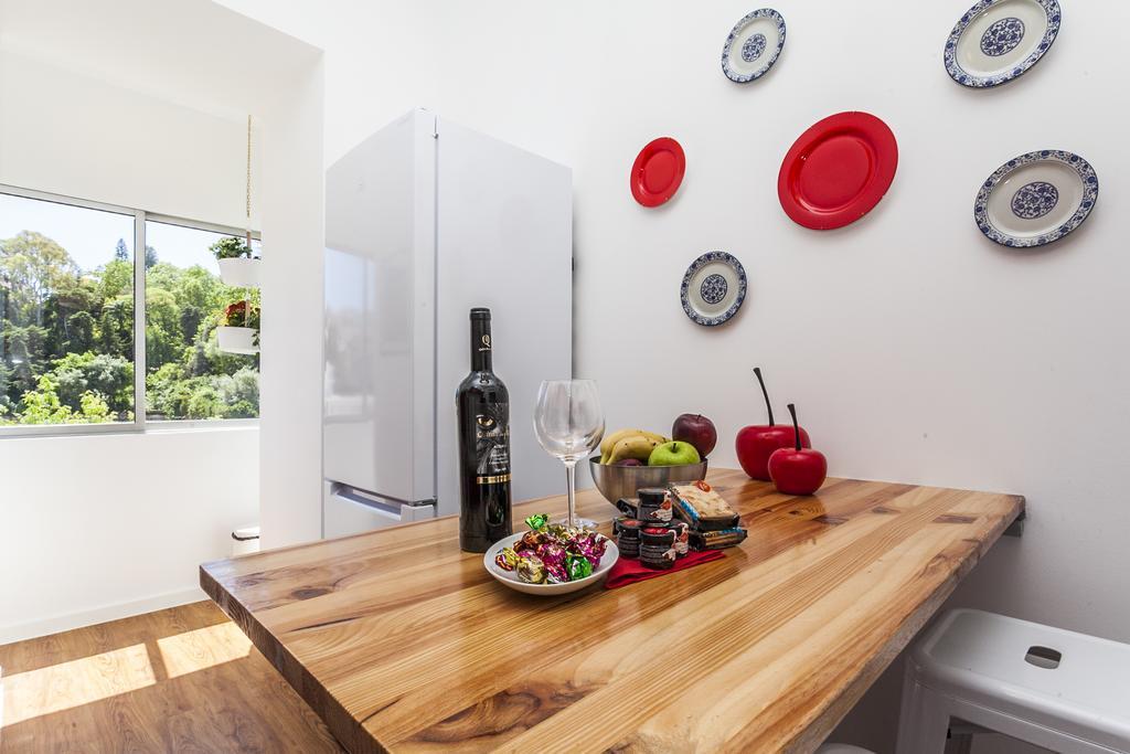 Lisbon Guests Apartments Bagian luar foto