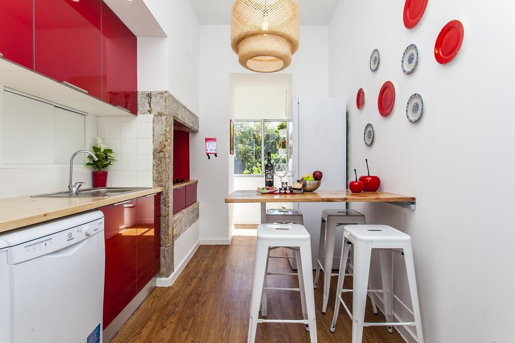 Lisbon Guests Apartments Bagian luar foto
