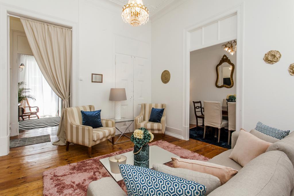 Lisbon Guests Apartments Bagian luar foto